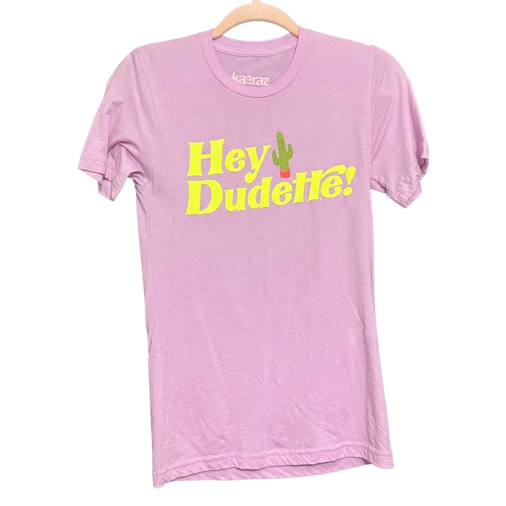 ‘Hey Dudette’ Slim Fit Graphic Tee